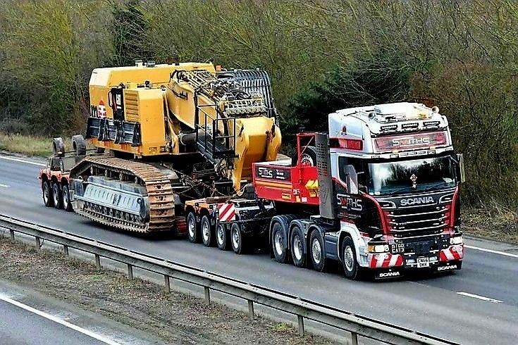 CATEGORIE A1 : CAMION PORTE ENGIN Image